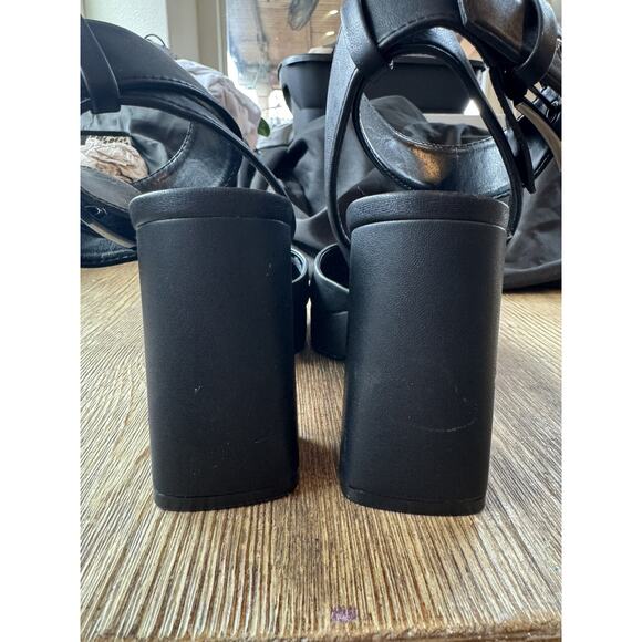 DKNY Women's Faux Leather Block Heel Briella-Platform ANK Pump Size 7 - Picture 5 of 10